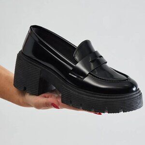 Platform Loafers - Black